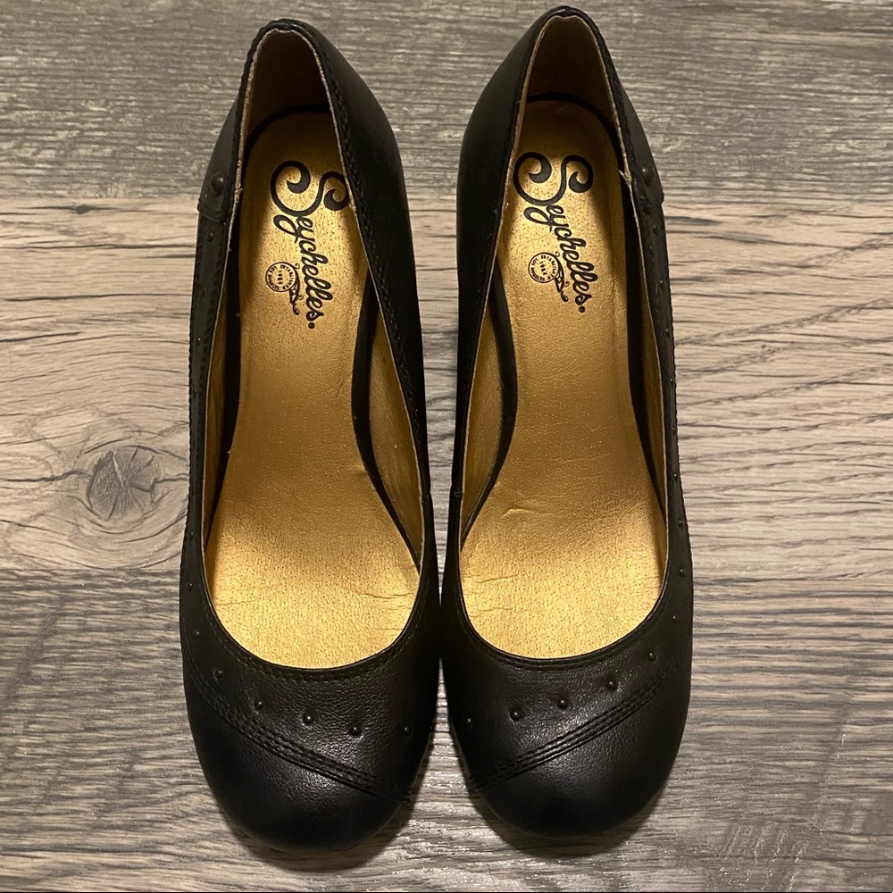 Seychelles wedges
